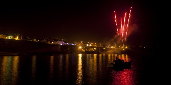 O fogo-de-artifício marcou o 53º aniversário da discoteca do Ouriço. - ph. José Guerra