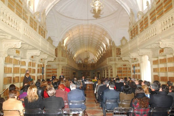 Descentralizar educação. - ph. DR