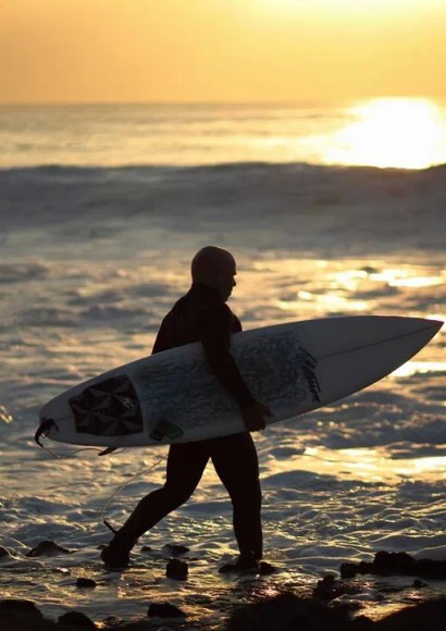 Surf, praia, Ericeira. - ph. Nuno Dinis