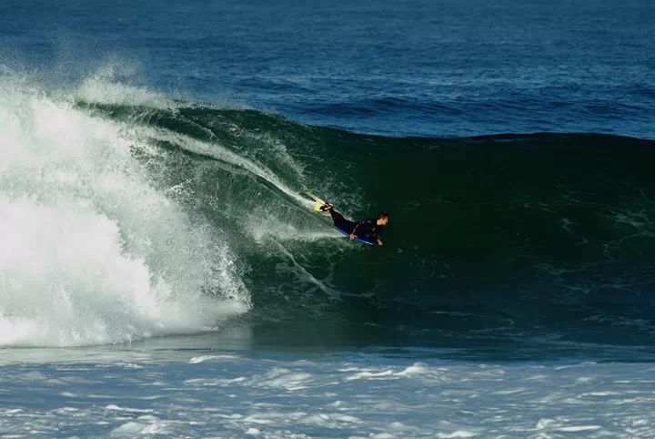 Surf, praia, Ericeira. - ph. Nuno Dinis