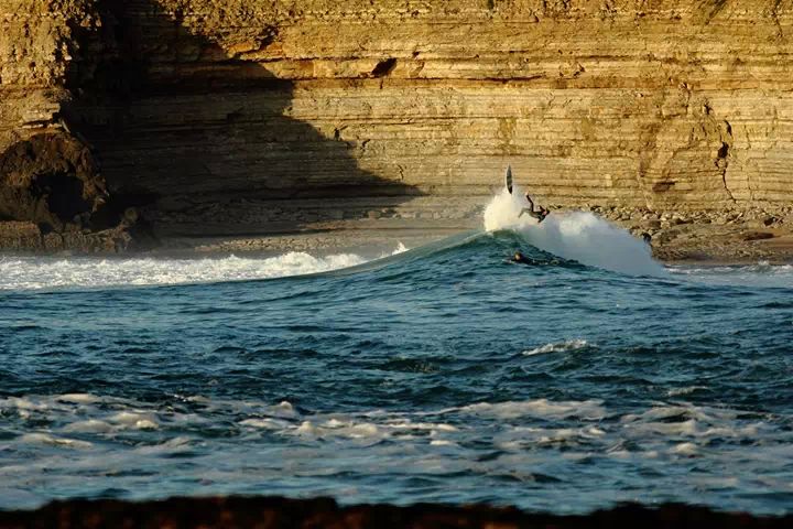 Surf, praia, Ericeira. - ph. Nuno Dinis