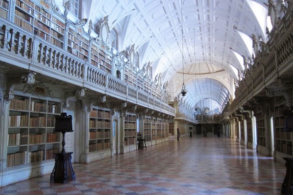 Biblioteca Nacional de Mafra. - ph. Bosc d'Anjou