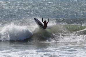 Competição por equipas pelo melhor surf spot de Portugal