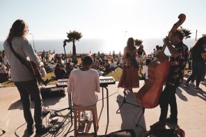 Jazz & Vinho sobre o mar
