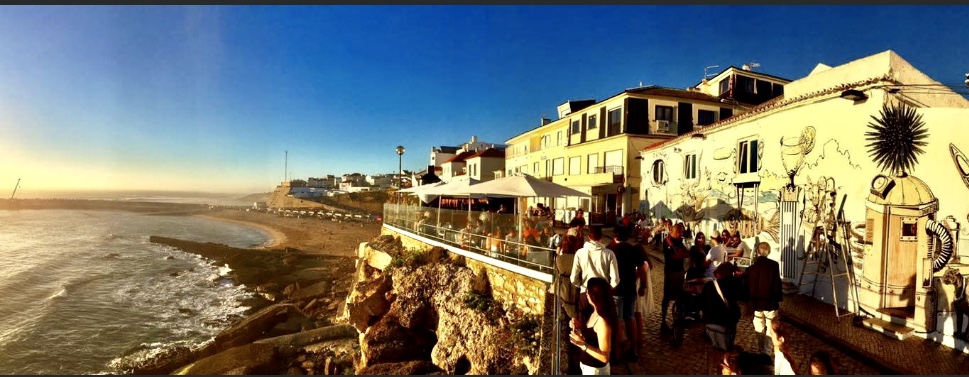 AZUL – Ericeira Mag celebra 13º aniversário no Ouriço Terrace